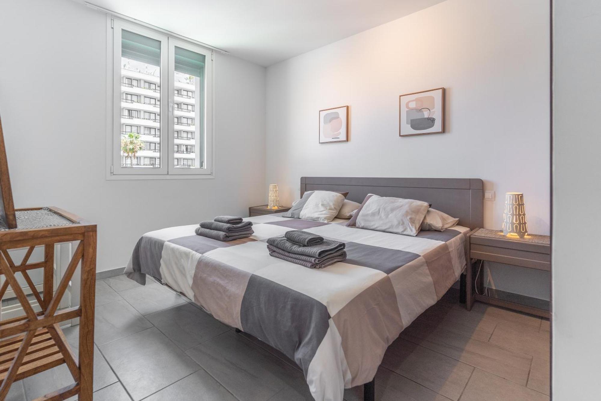 Go2Tenerife Apart'Teno Amazing Pool View & Near The Beach ปลายาเดลาสอเมริกาส ภายนอก รูปภาพ